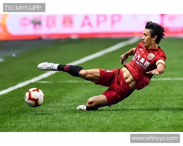 足球明星中谁的身材最为出众引发球迷热议与关注 足球明星中谁的身材最为出众引发球迷热议与关注