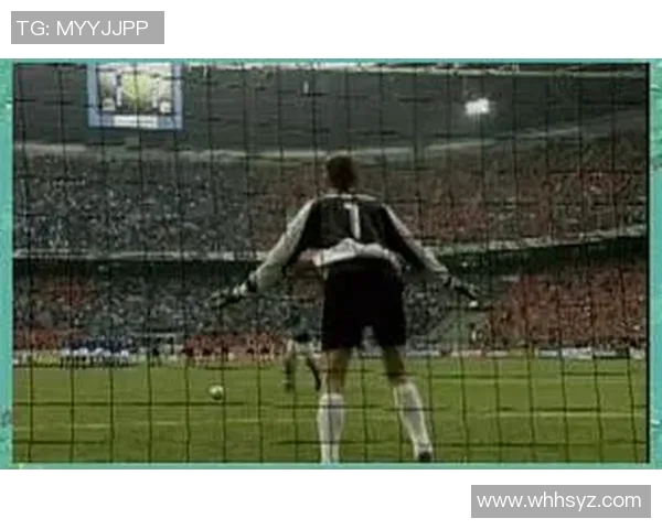 不同足球明星点球风格解析与精彩瞬间回顾