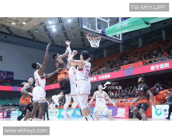 CBA精彩对决天津队与广州队比赛回放全程回顾与精彩瞬间分析 CBA精彩对决天津队与广州队比赛回放全程回顾与精彩瞬间分析